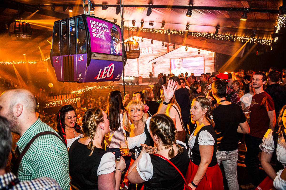 Moose Bar XXL @ sportpaleis, picture 28, photographed by Gert Daemen - FrontView Magazine