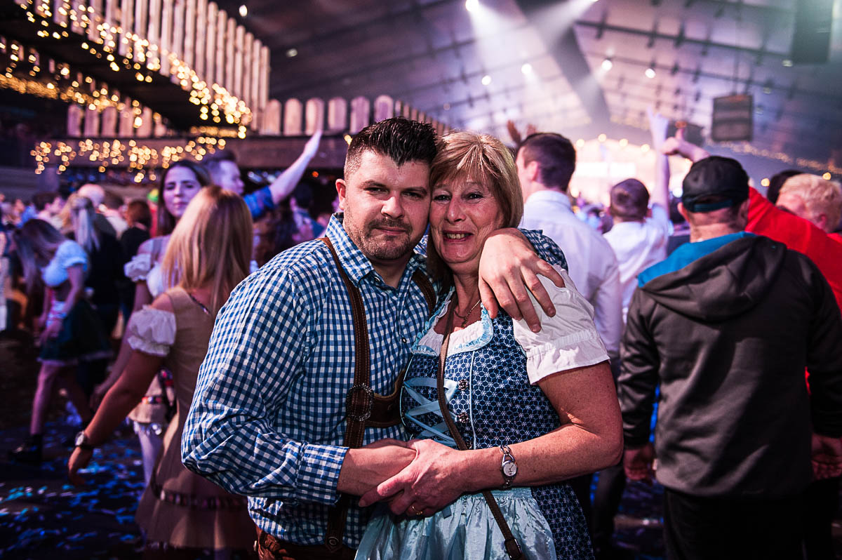 Moose Bar XXL @ sportpaleis, picture 34, photographed by Gert Daemen - FrontView Magazine