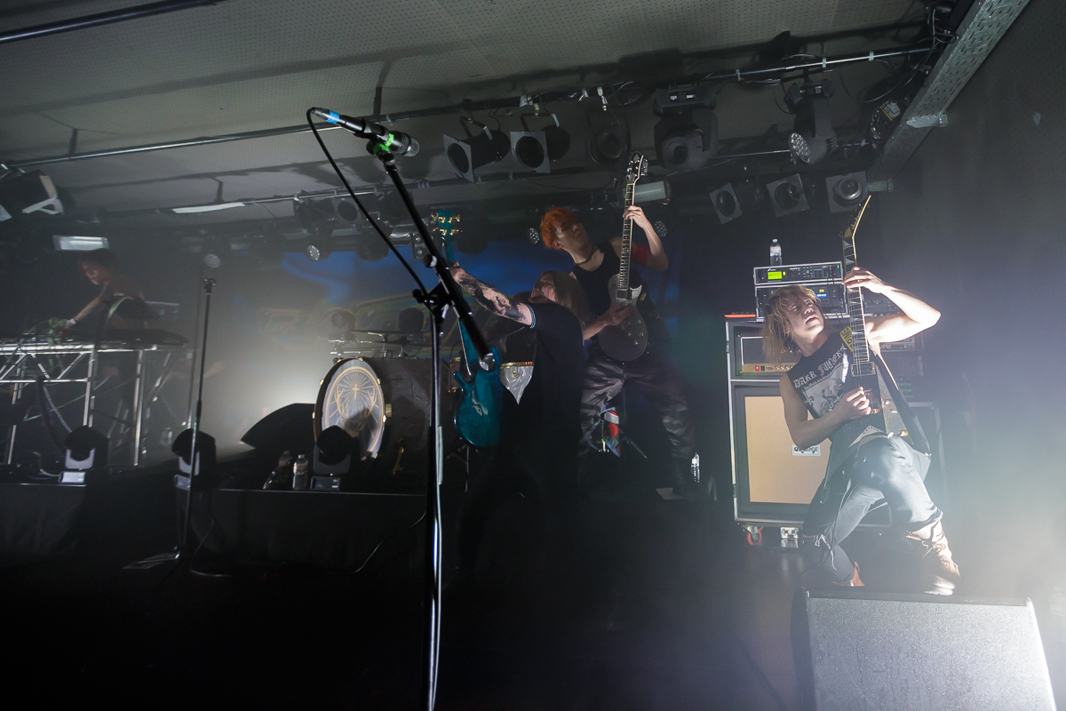 Crossfaith @ Trix Club Ex Machina 2020 Tour, picture 4, photographed by Peter Smet - FrontView Magazine