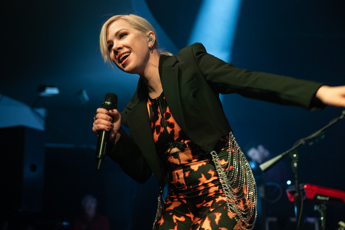 Carly Rae Jepsen @ La Madelaine, picture 3, photographed by David Johnson - FrontView Magazine