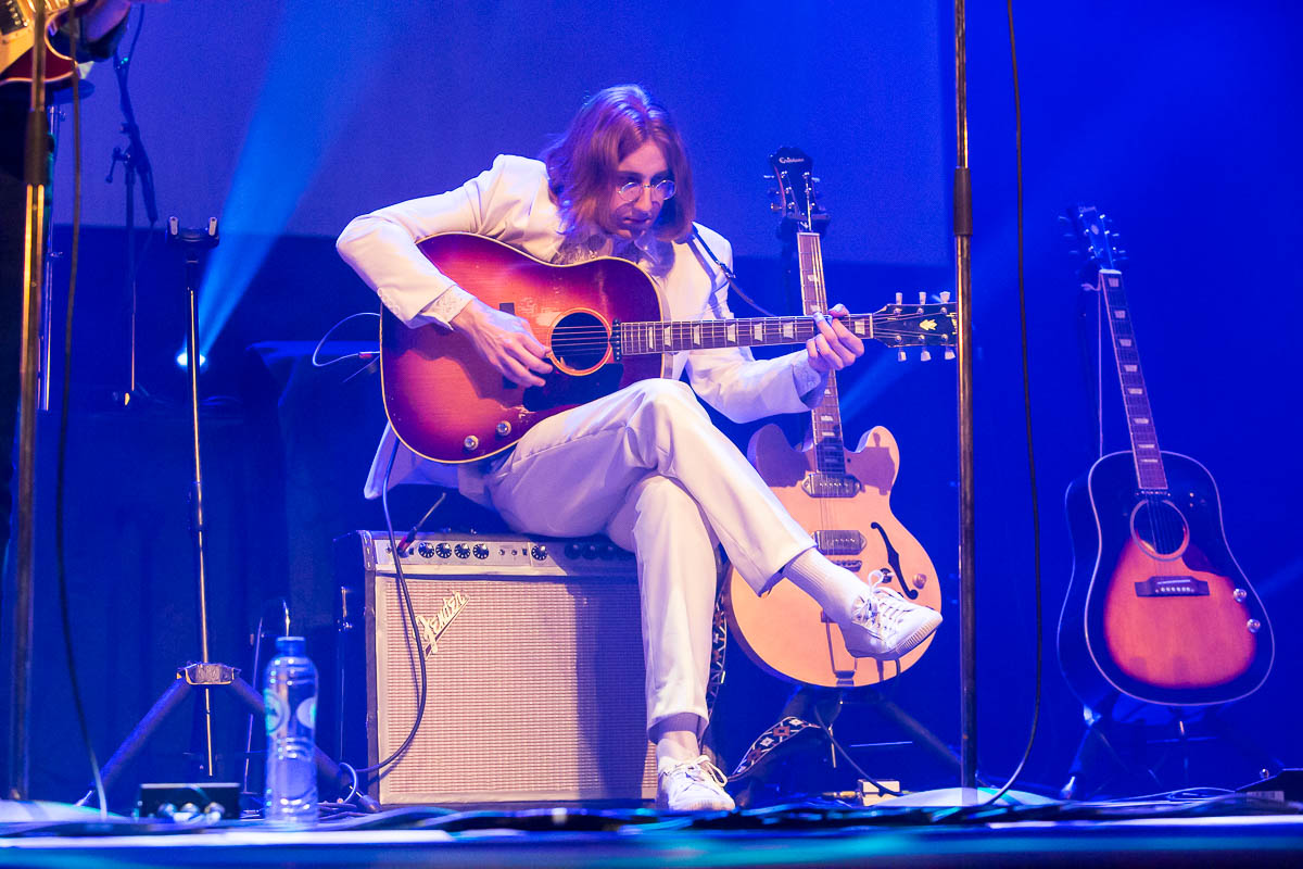 The Bootleg Beatles @ De Roma, picture 15, photographed by Marc Verdonck - FrontView Magazine