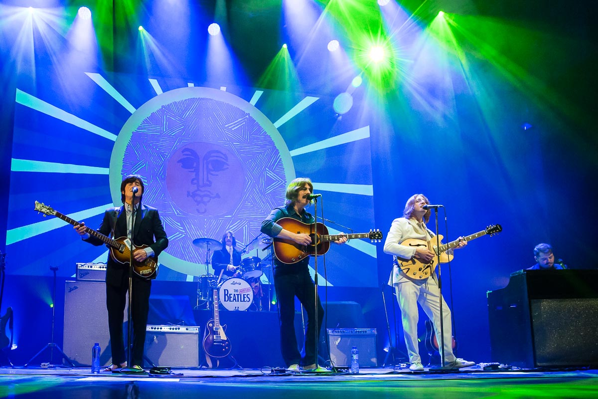 The Bootleg Beatles @ De Roma, picture 21, photographed by Marc Verdonck - FrontView Magazine