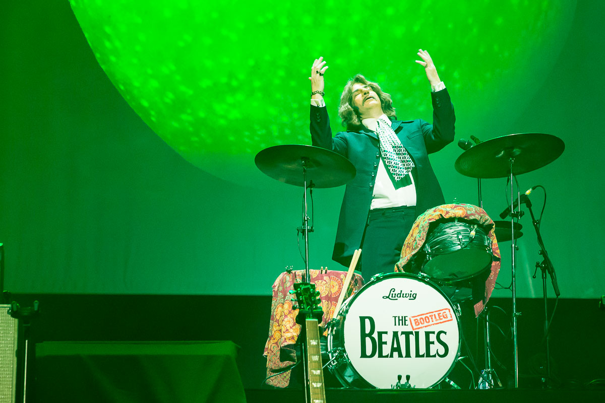 The Bootleg Beatles @ De Roma, picture 25, photographed by Marc Verdonck - FrontView Magazine