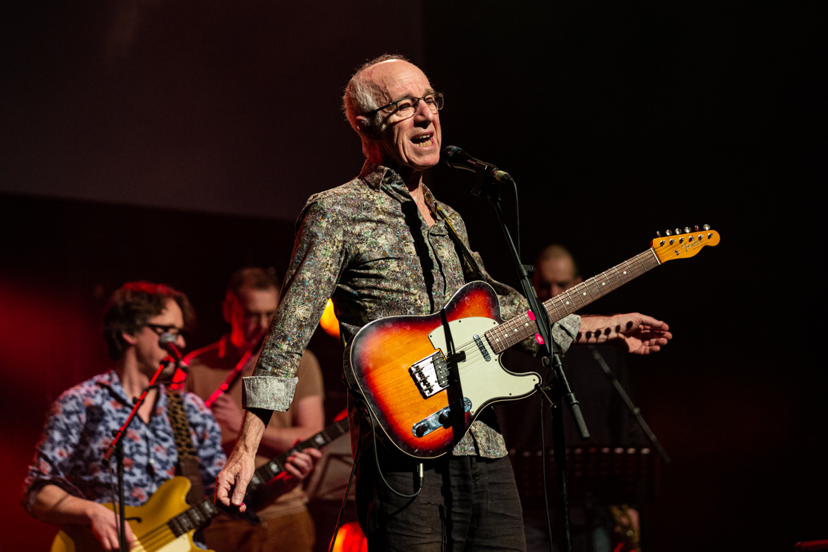 Raymond van het Groenewoud @ De Roma, picture 6, photographed by David Johnson - FrontView Magazine