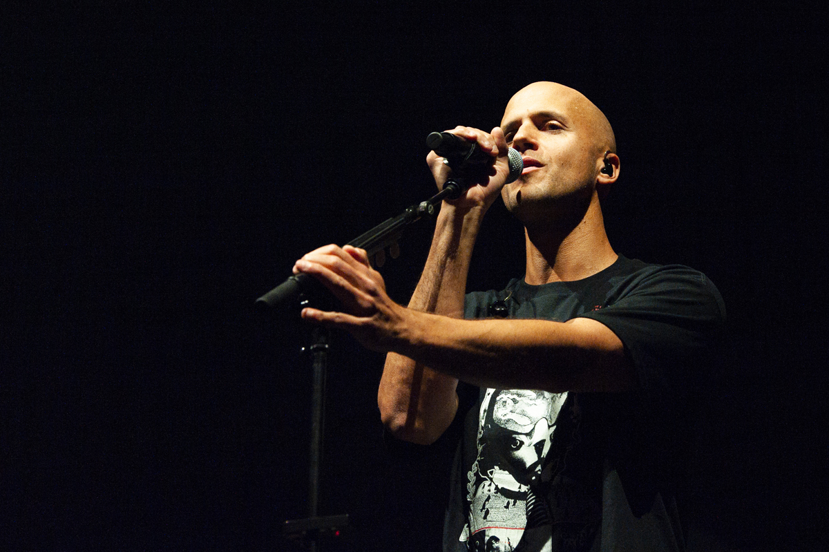 Milow @ Lotto Arena, foto 7, foto's door Sandra Van Watermeulen - FrontView Magazine