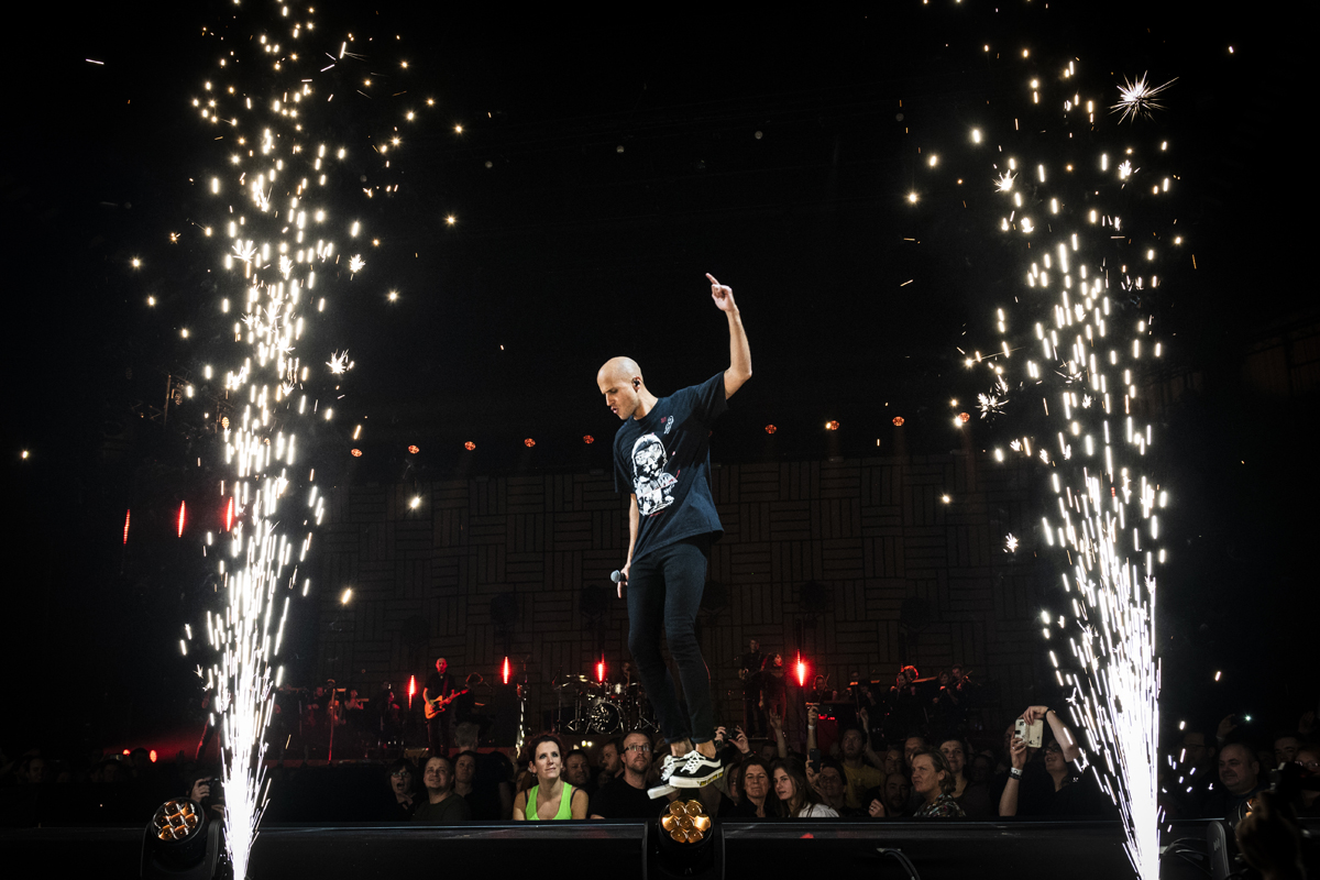 Milow @ Lotto Arena, foto 12, foto's door Sandra Van Watermeulen - FrontView Magazine