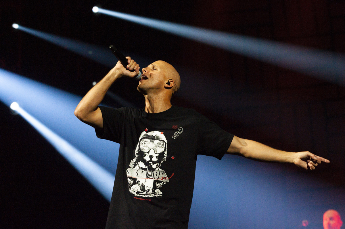 Milow @ Lotto Arena, foto 13, foto's door Sandra Van Watermeulen - FrontView Magazine
