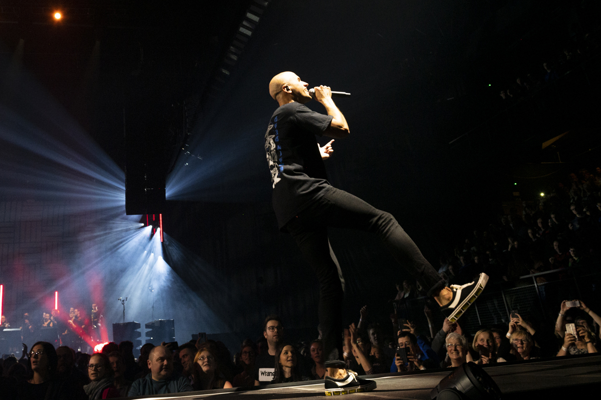Milow @ Lotto Arena, foto 21, foto's door Sandra Van Watermeulen - FrontView Magazine