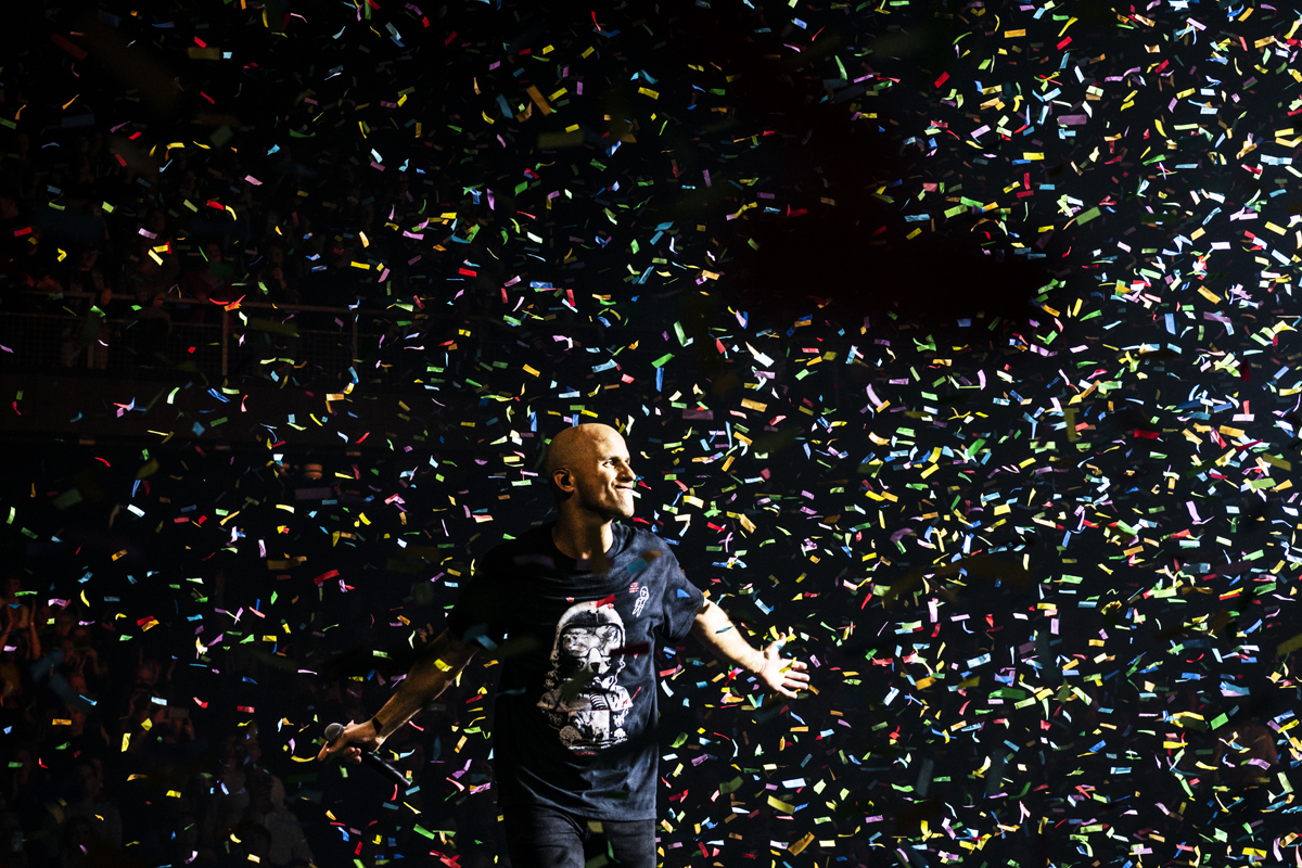 Milow @ Lotto Arena, foto 28, foto's door Sandra Van Watermeulen - FrontView Magazine