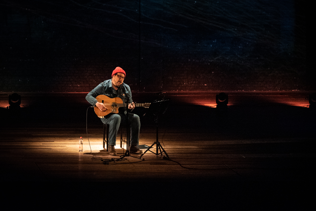 Damien Jurado @ De Roma, picture 1, photographed by Myra Segers - FrontView Magazine