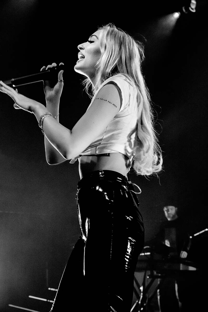 Lennon Stella La Madeleine, Brussels, picture 6, photographed by Kris Saelen - FrontView Magazine