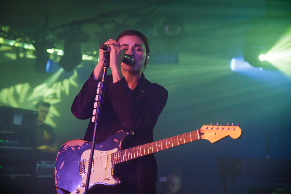 Pvris @ Trix Club, picture 2, photographed by Peter Smet - FrontView Magazine