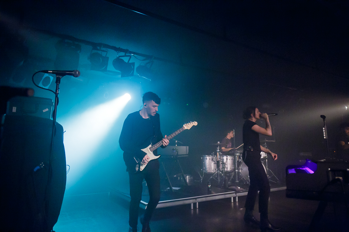Pvris @ Trix Club, picture 17, photographed by Peter Smet - FrontView Magazine
