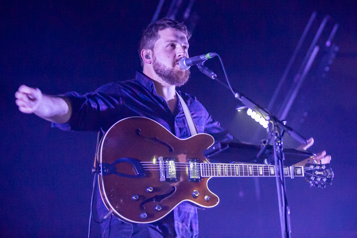 Bear's Den @ Vorst Nationaal, picture 17, photographed by David Johnson - FrontView Magazine