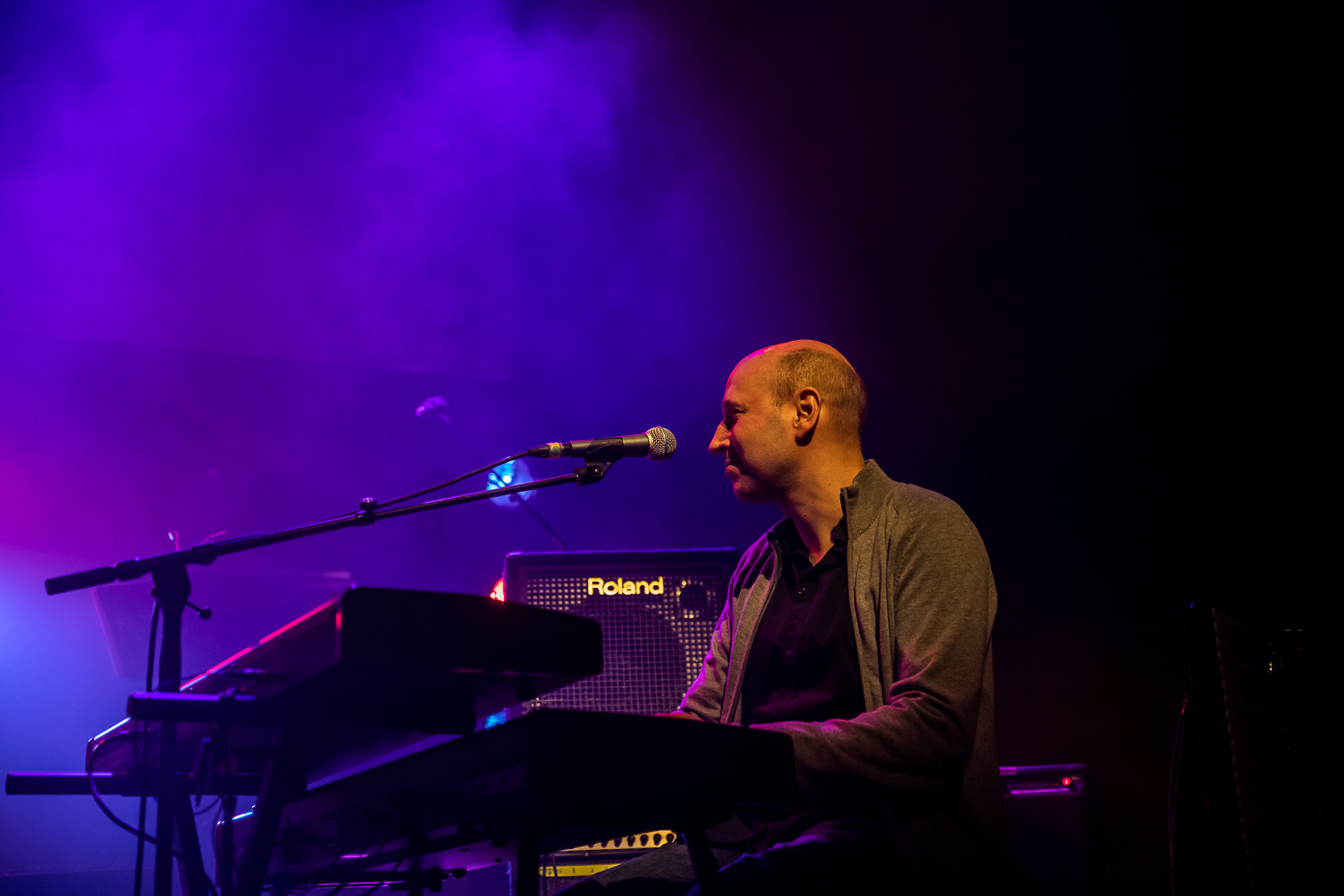 Raymond van het Groenewoud - Raymond 70 @ Het Depot, picture 4, photographed by Jürgen Bruynooghe - FrontView Magazine