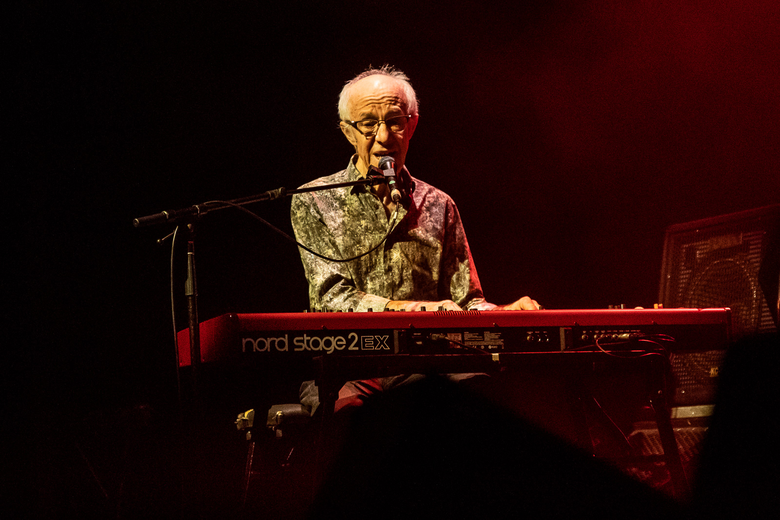 Raymond van het Groenewoud - Raymond 70 @ Het Depot, picture 17, photographed by Jürgen Bruynooghe - FrontView Magazine