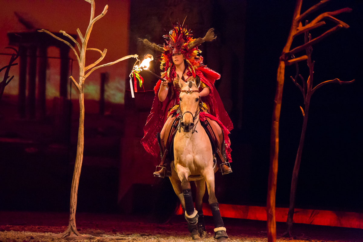 Cavalluna Legend of the desert @ Sportpaleis, picture 37, photographed by Marc Verdonck - FrontView Magazine