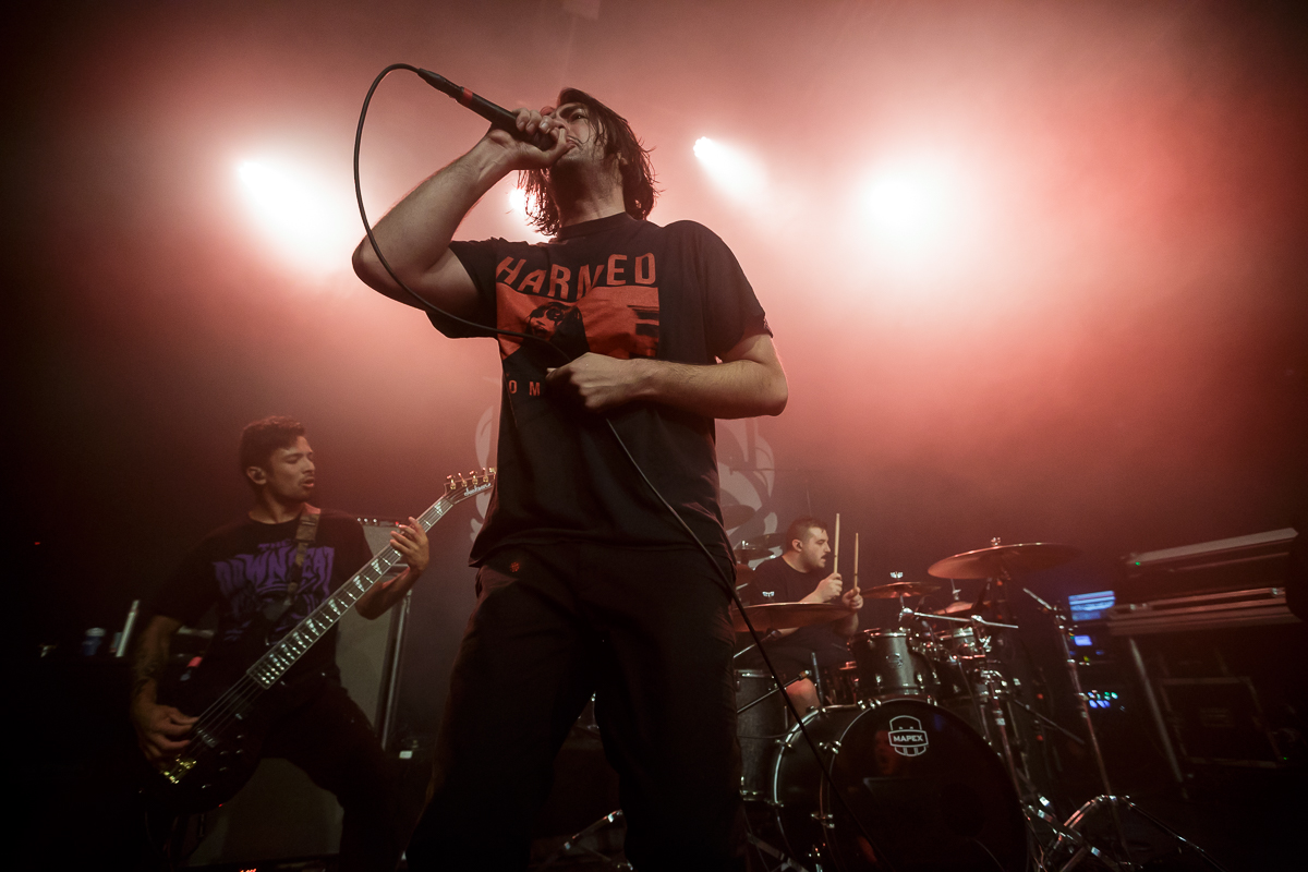 Make Them Suffer @ Dynamo Eindhoven, foto 6, foto's door Peter Smet - FrontView Magazine
