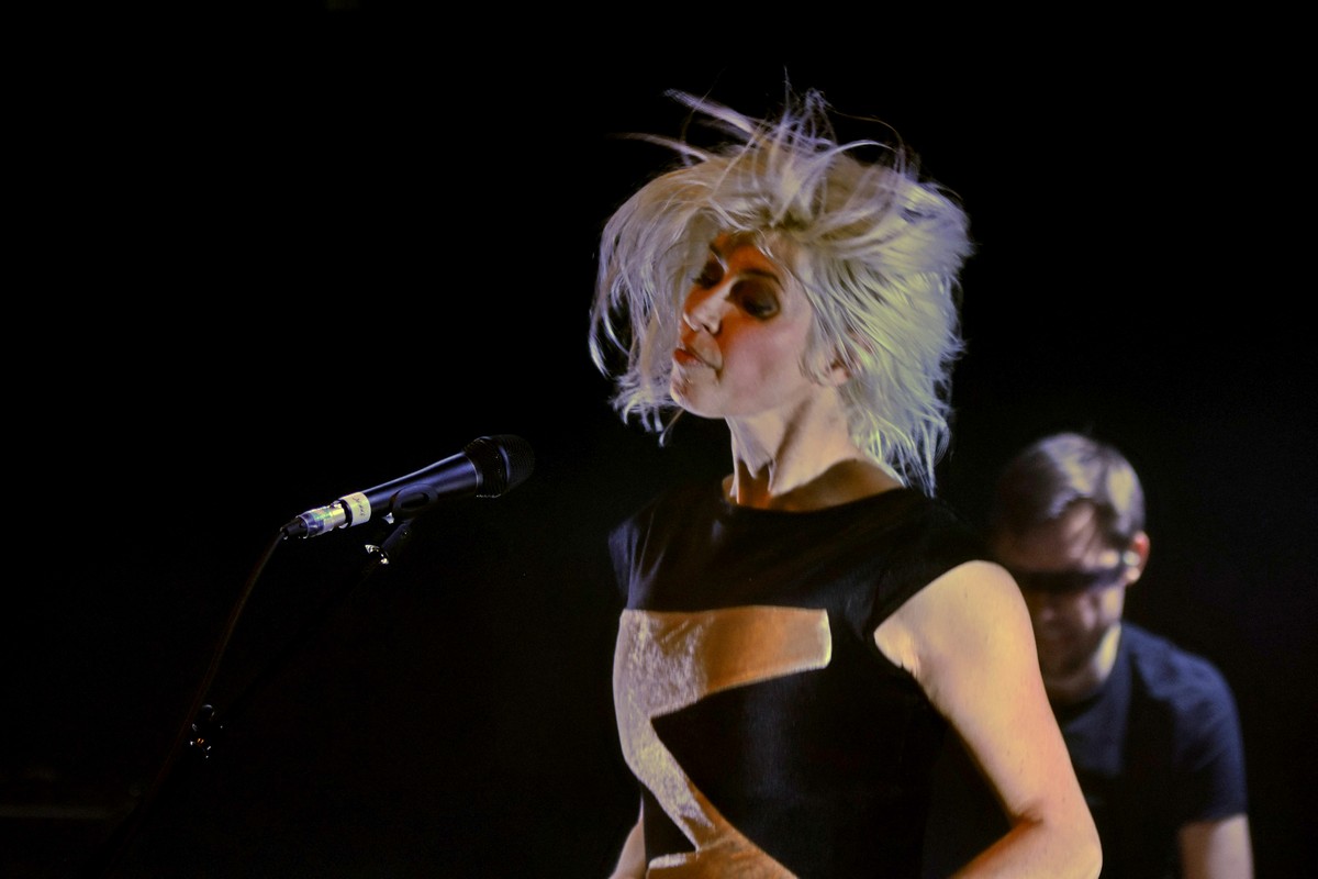 Vive la Fête (Try-out) @ Nosta, picture 2, photographed by Luc Klinckaert - FrontView Magazine