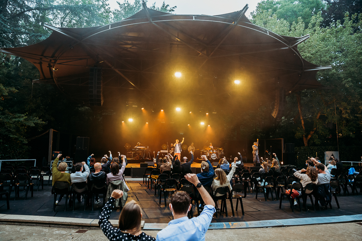 blackwave. @ OLT Rivierenhof, picture 12, photographed by Dorien Goetschalckx - FrontView Magazine