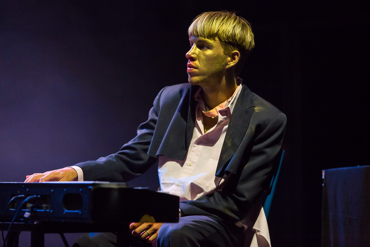Cassecouilles @ OLT Rivierenhof, picture 2, photographed by Marc Verdonck - FrontView Magazine