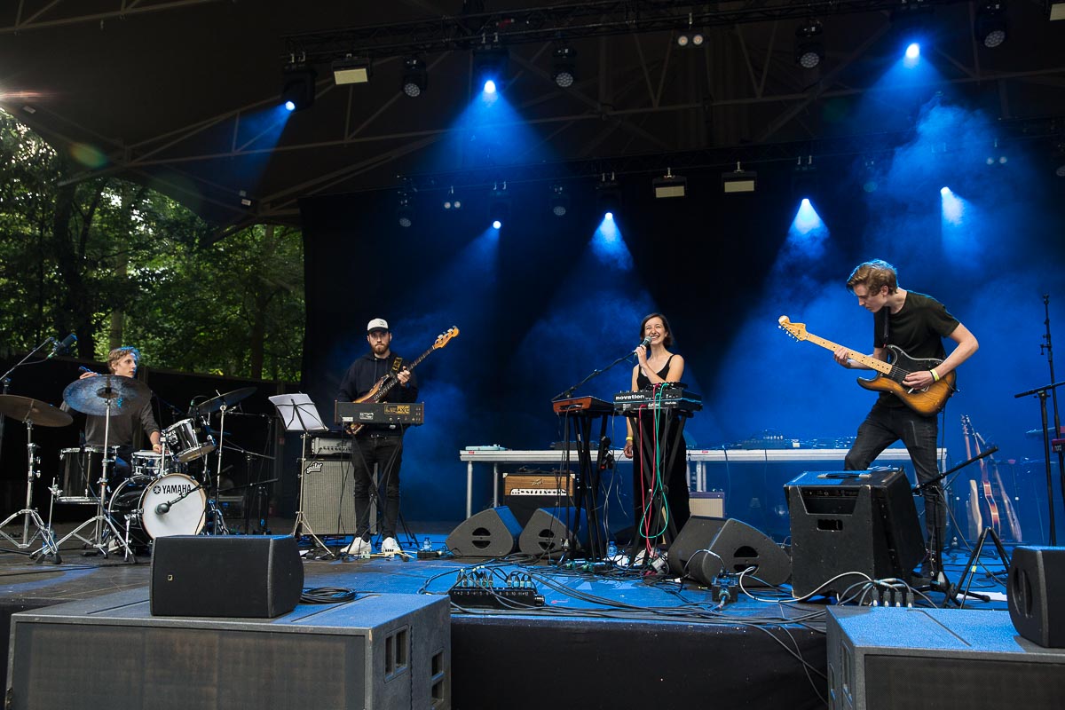 Noa Lee @ OLT Rivierenhof, picture 1, photographed by Marc Verdonck - FrontView Magazine