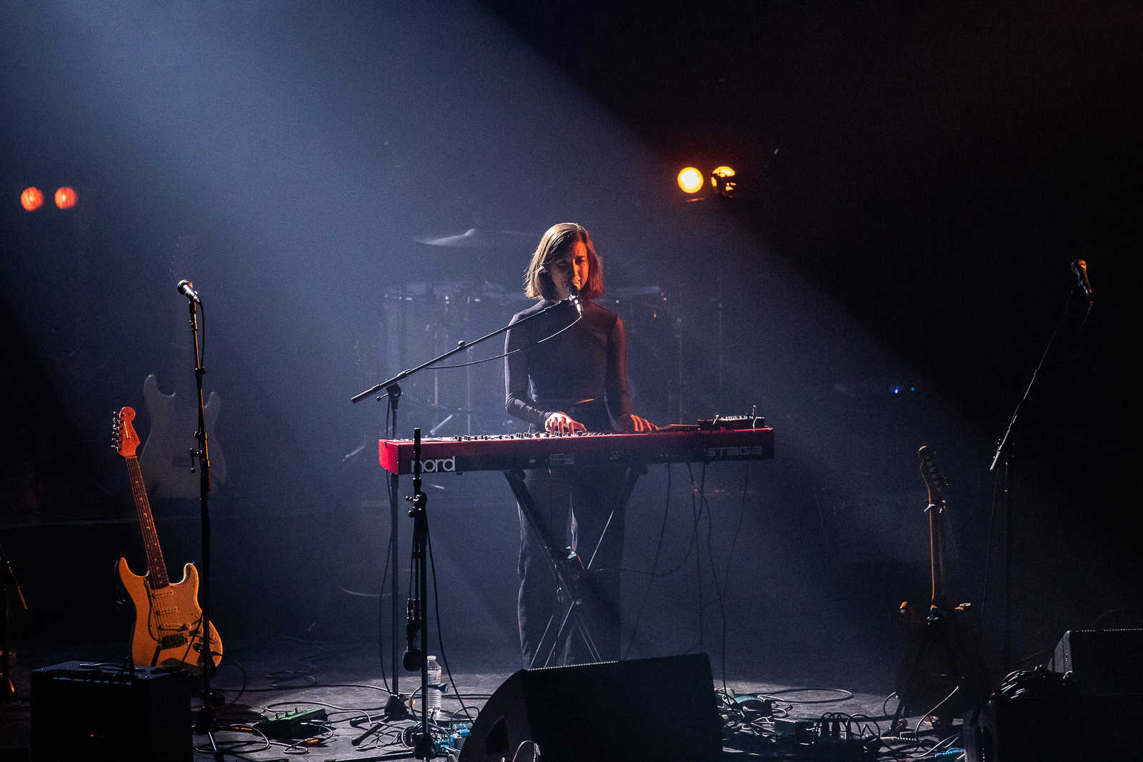 Noa Lee @ Ancienne Belgique, picture 10, photographed by Jürgen Bruynooghe - FrontView Magazine