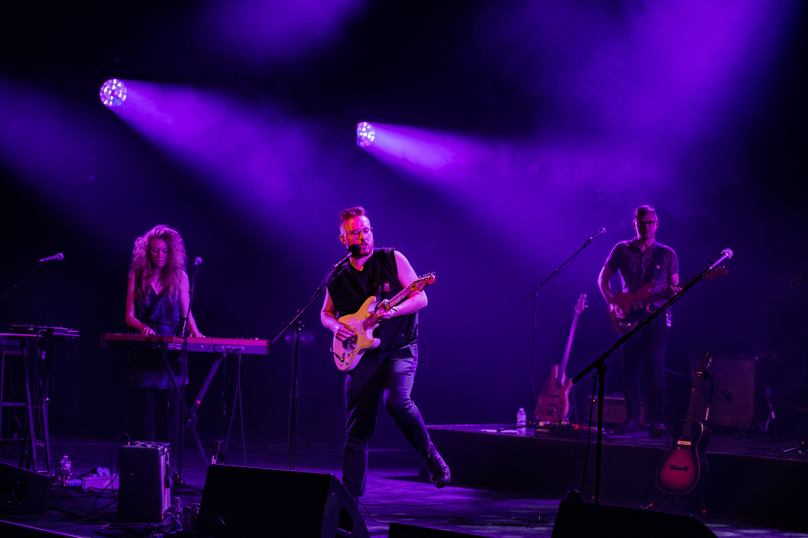 School Is Cool @ Ancienne Belgique, picture 4, photographed by Jürgen Bruynooghe - FrontView Magazine