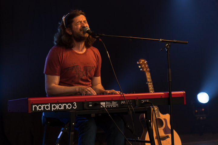 Tom Helsen @ Sunset Sessies by Hangar 3020, picture 13, photographed by Jürgen Bruynooghe - FrontView Magazine