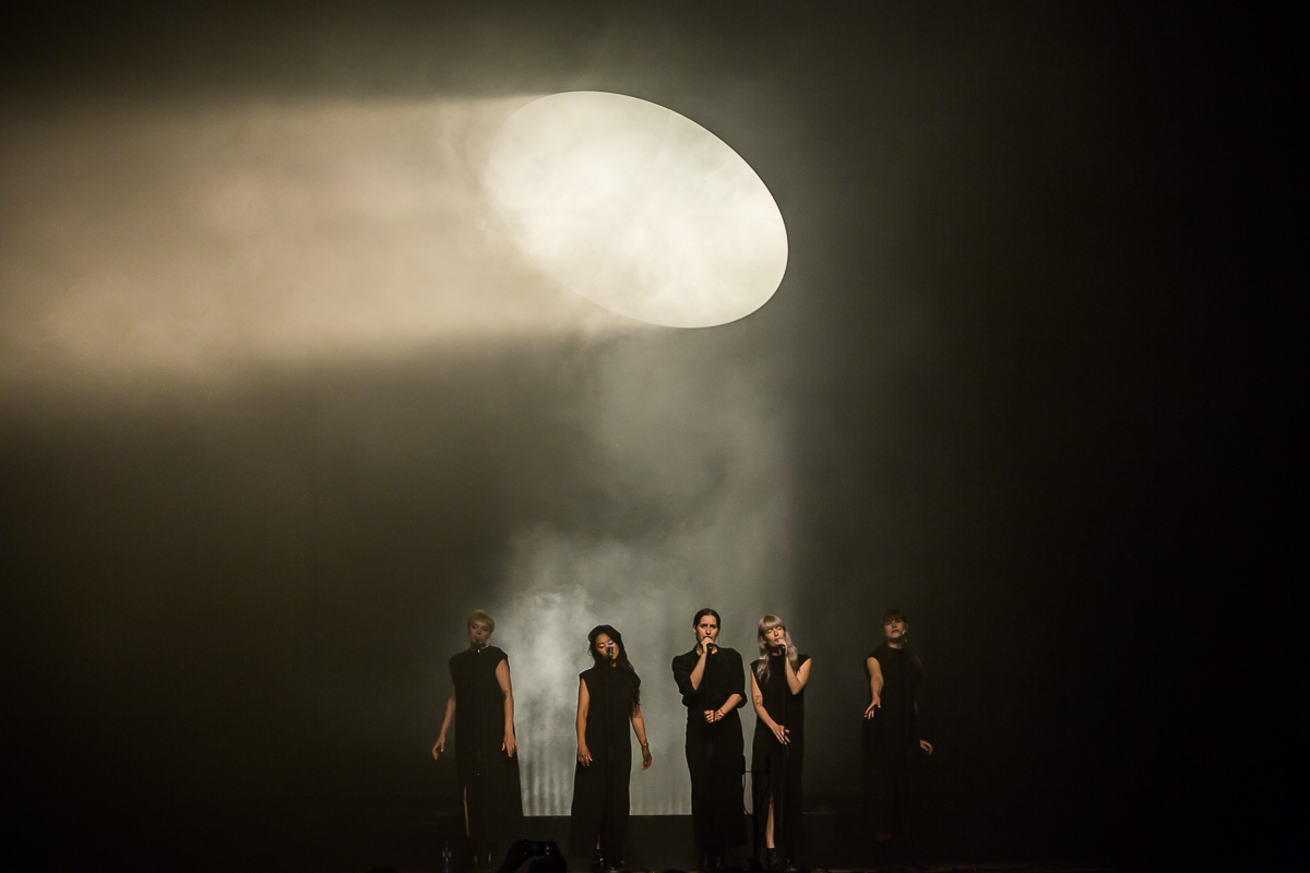 Eefje de Visser @ De Roma, picture 7, photographed by Marc Verdonck - FrontView Magazine