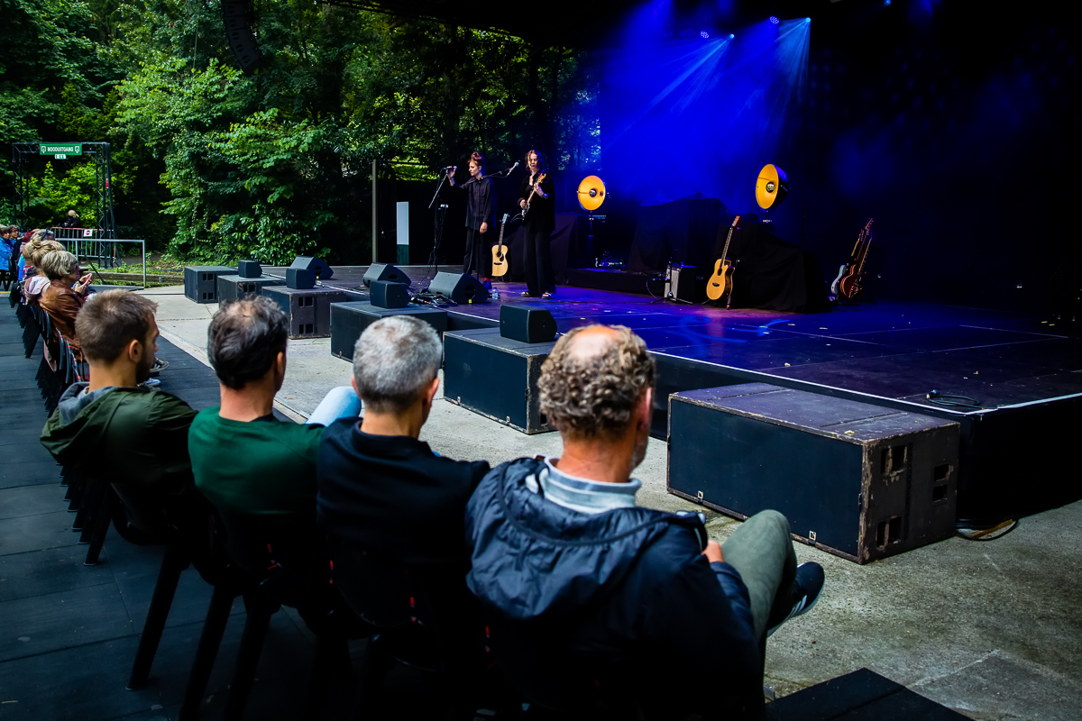 Kids With Buns @ Het OLT, picture 3, photographed by Dorien Goetschalckx - FrontView Magazine