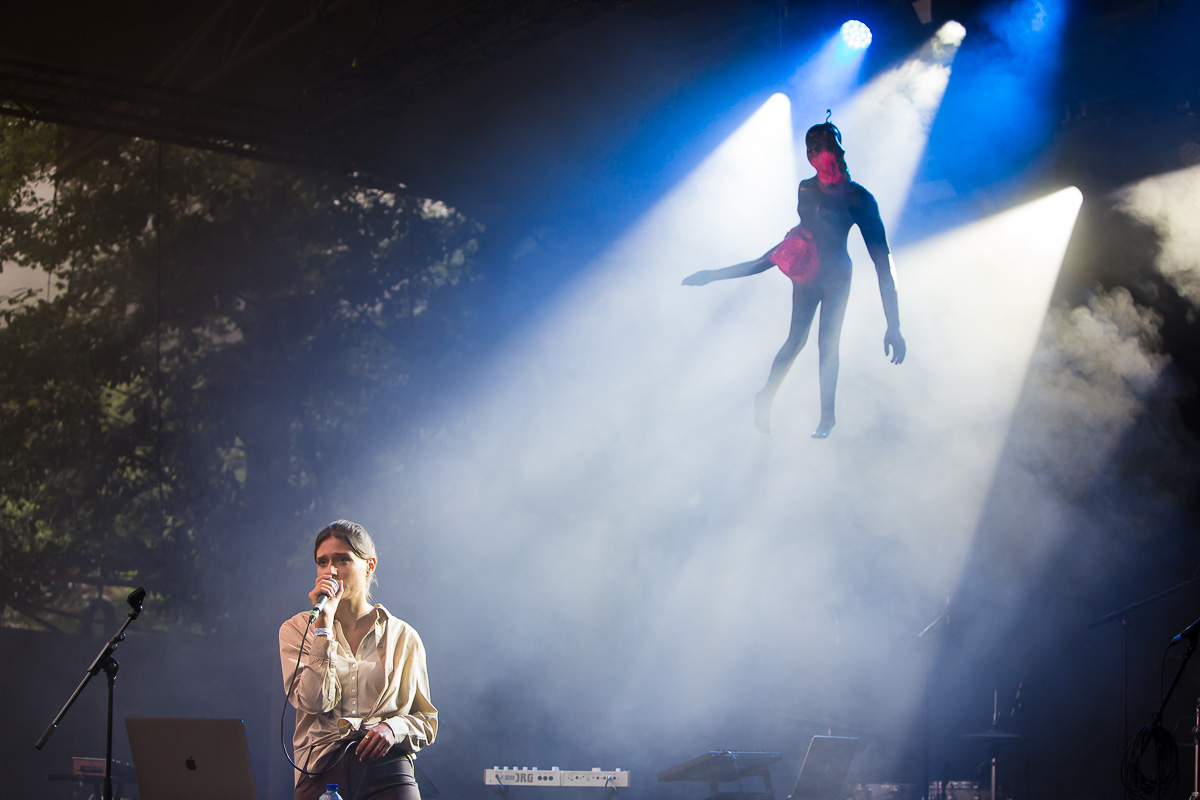 Christine Denamur @ OLT Rivierenhof, picture 2, photographed by Marc Verdonck - FrontView Magazine