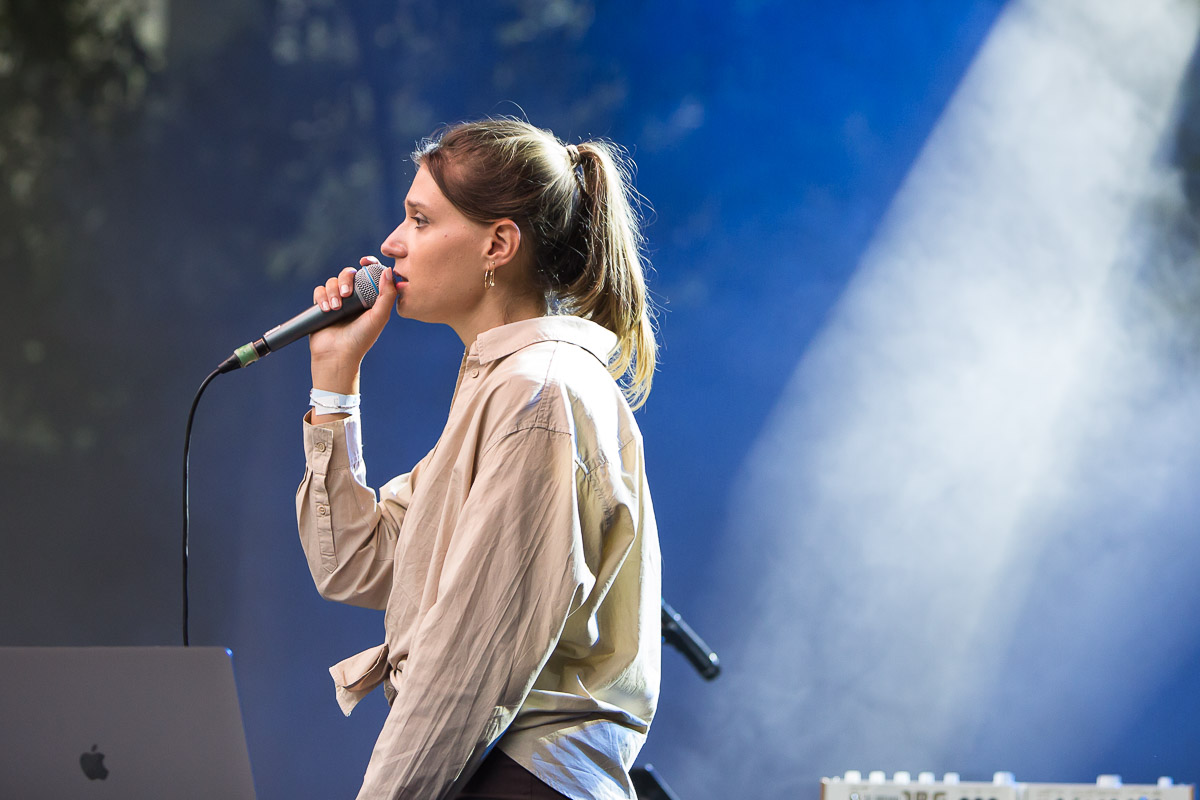 Christine Denamur @ OLT Rivierenhof, picture 3, photographed by Marc Verdonck - FrontView Magazine