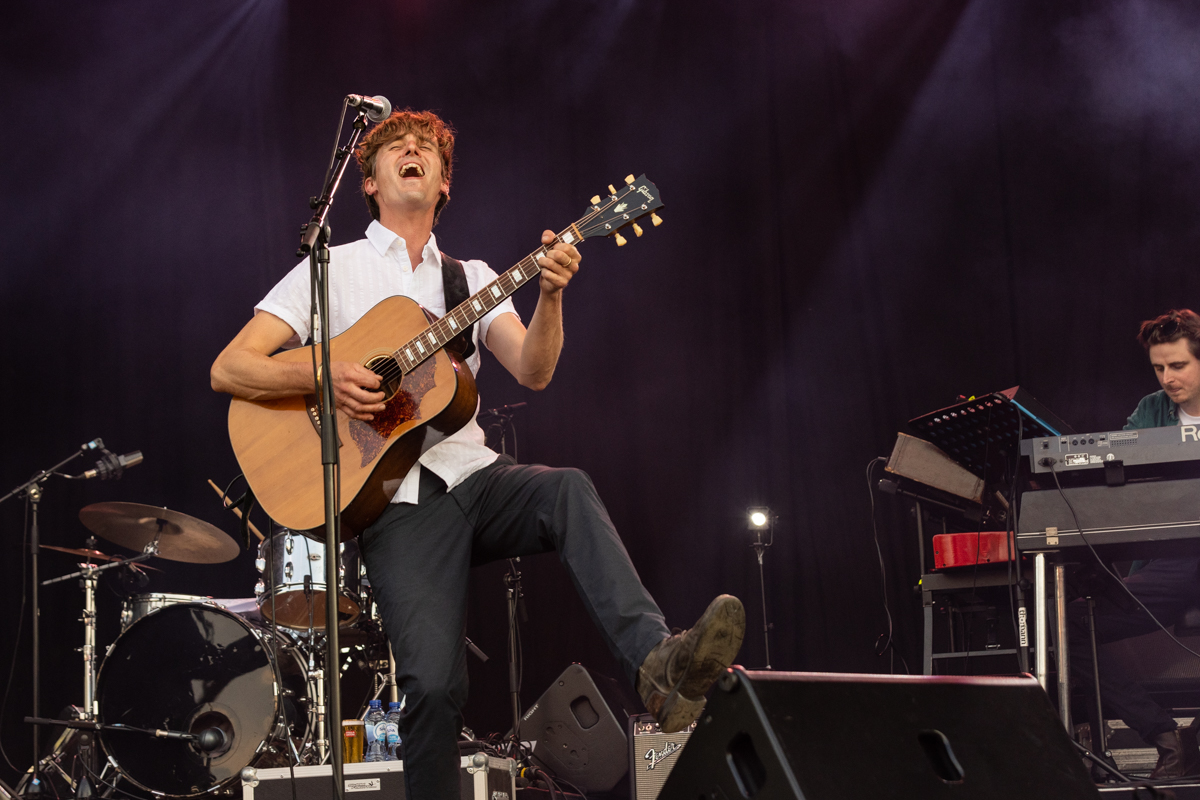 Absynthe Minded Leuven Air, picture 2, photographed by David Johnson - FrontView Magazine
