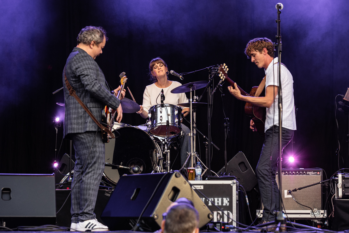Absynthe Minded Leuven Air, picture 6, photographed by David Johnson - FrontView Magazine