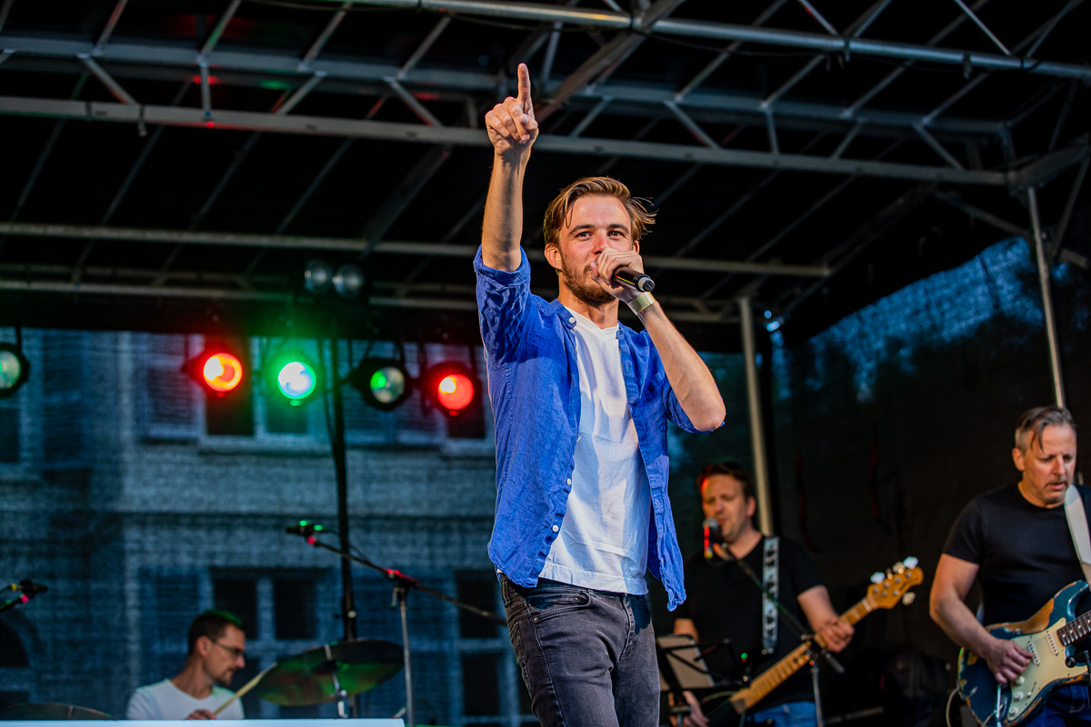 Stef Poelmans en band @ Vlaanderen Zingt Merksem, foto 7, foto's door Dimitri Vanlommel - FrontView Magazine