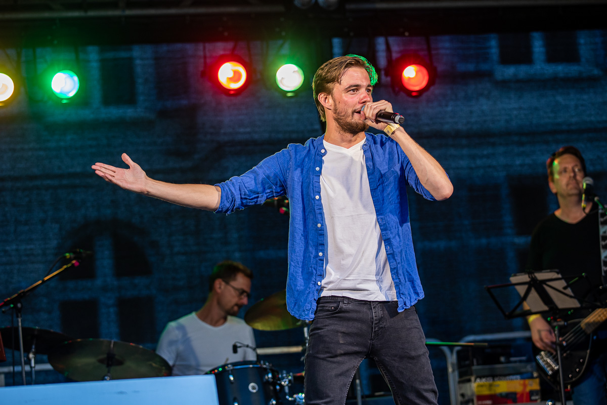 Stef Poelmans en band @ Vlaanderen Zingt Merksem, foto 32, foto's door Dimitri Vanlommel - FrontView Magazine