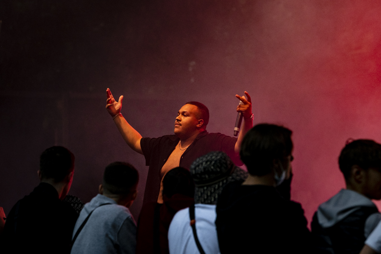 DIKKE @ OLT Rivierenhof, picture 15, photographed by Sandra Van Watermeulen - FrontView Magazine