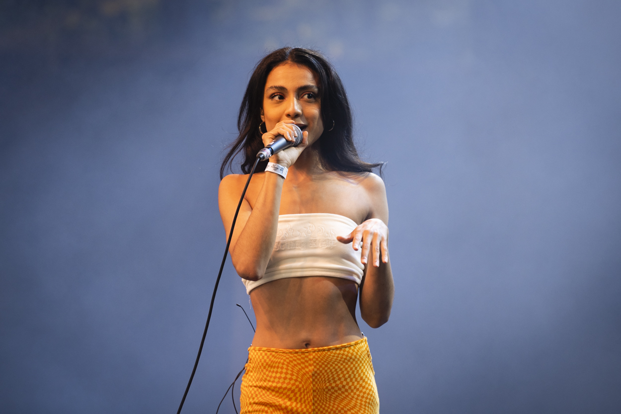 LYNA @ OLT Rivierenhof, picture 13, photographed by Sandra Van Watermeulen - FrontView Magazine