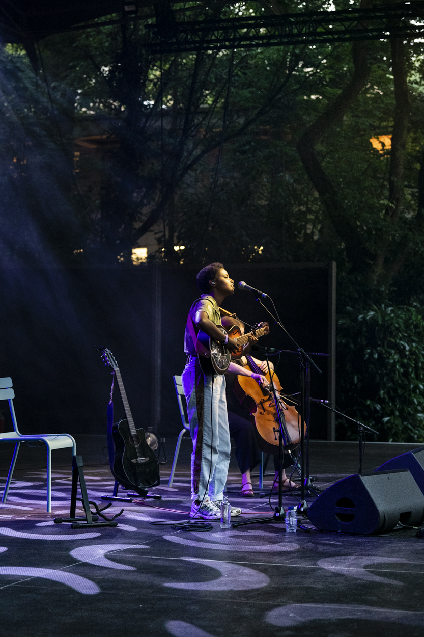 Meskerem Mees @ OLT Rivierenhof, picture 13, photographed by Sandra Van Watermeulen - FrontView Magazine