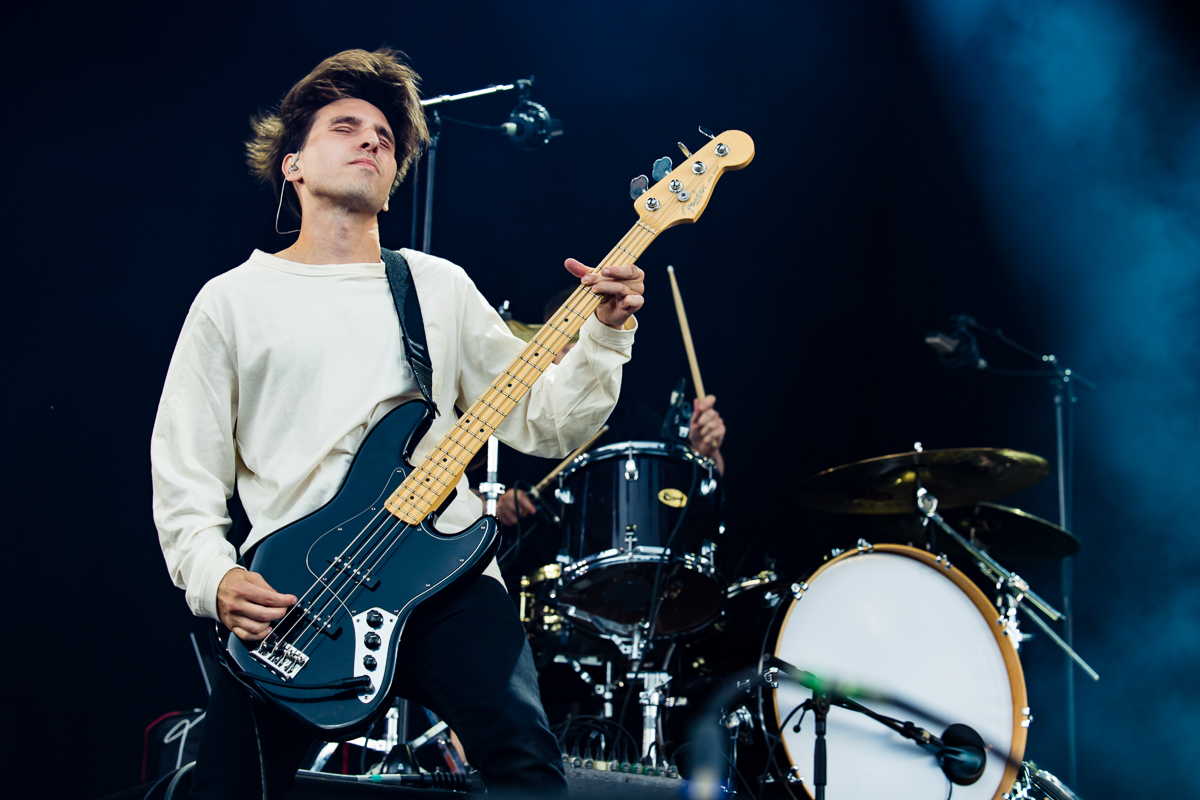 lalma @ Lokerse Feesten, picture 4, photographed by Dorien Goetschalckx - FrontView Magazine