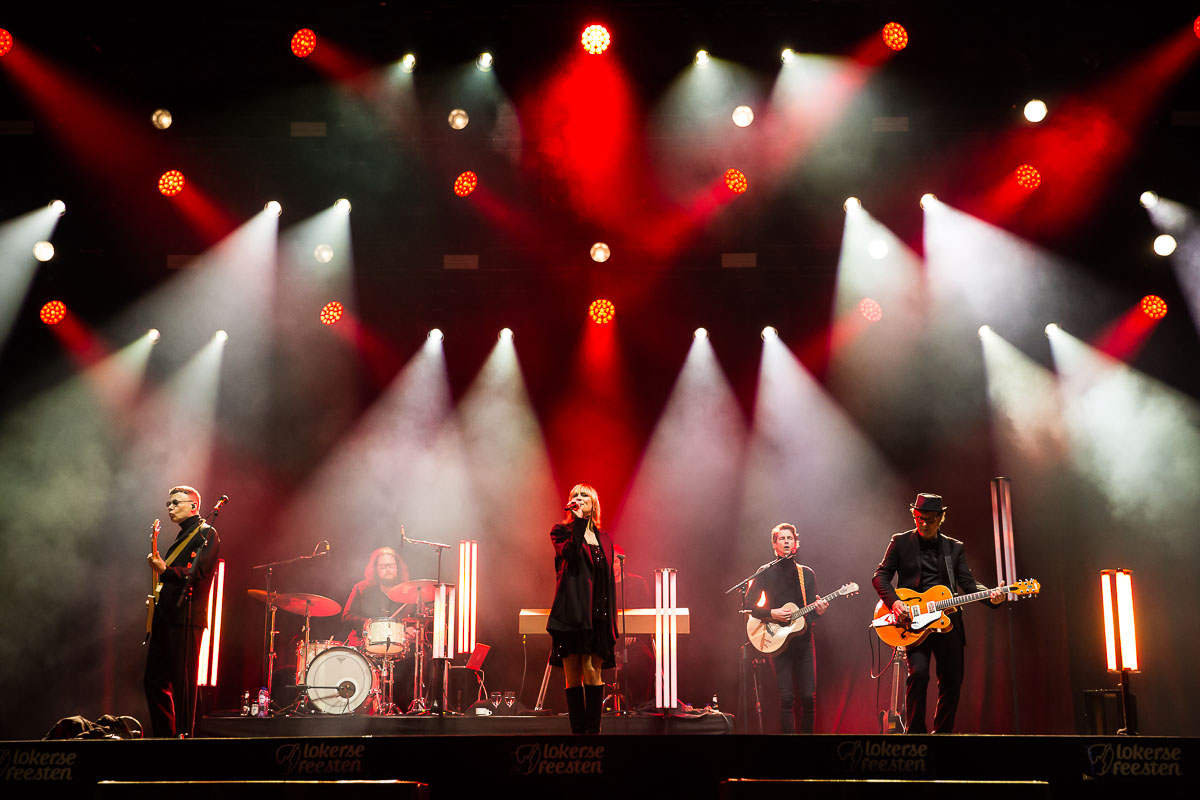 Hooverphonic @ Lokerse feesten, picture 24, photographed by Marc Verdonck - FrontView Magazine