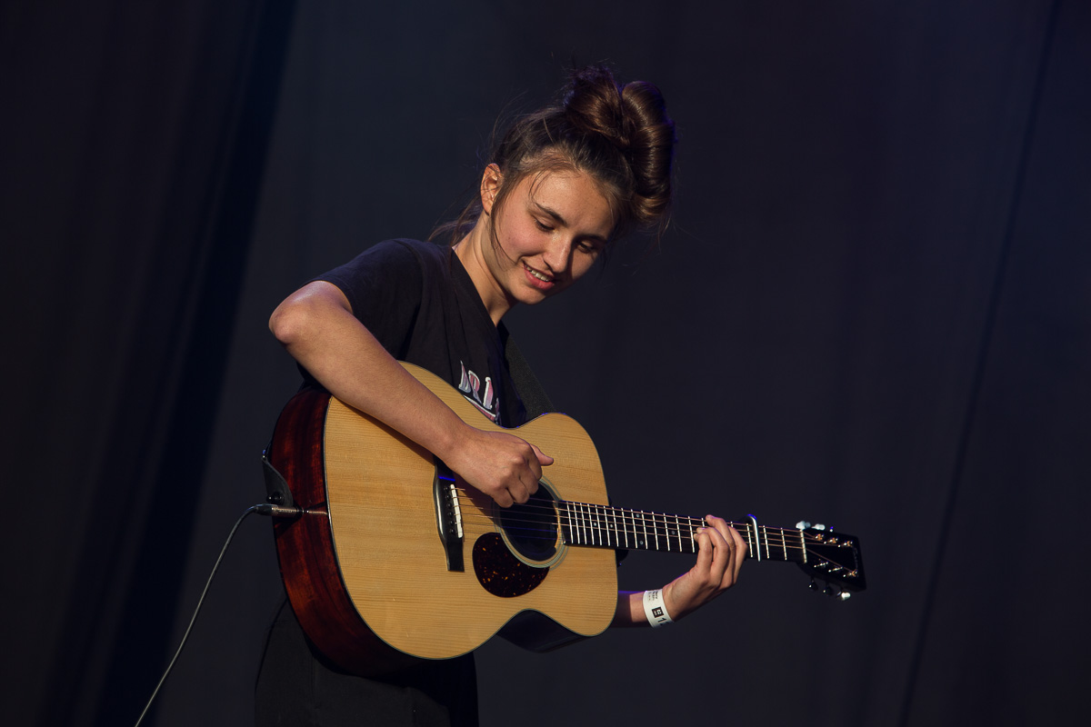 Kids With Buns @ Lokerse feesten, picture 4, photographed by Marc Verdonck - FrontView Magazine
