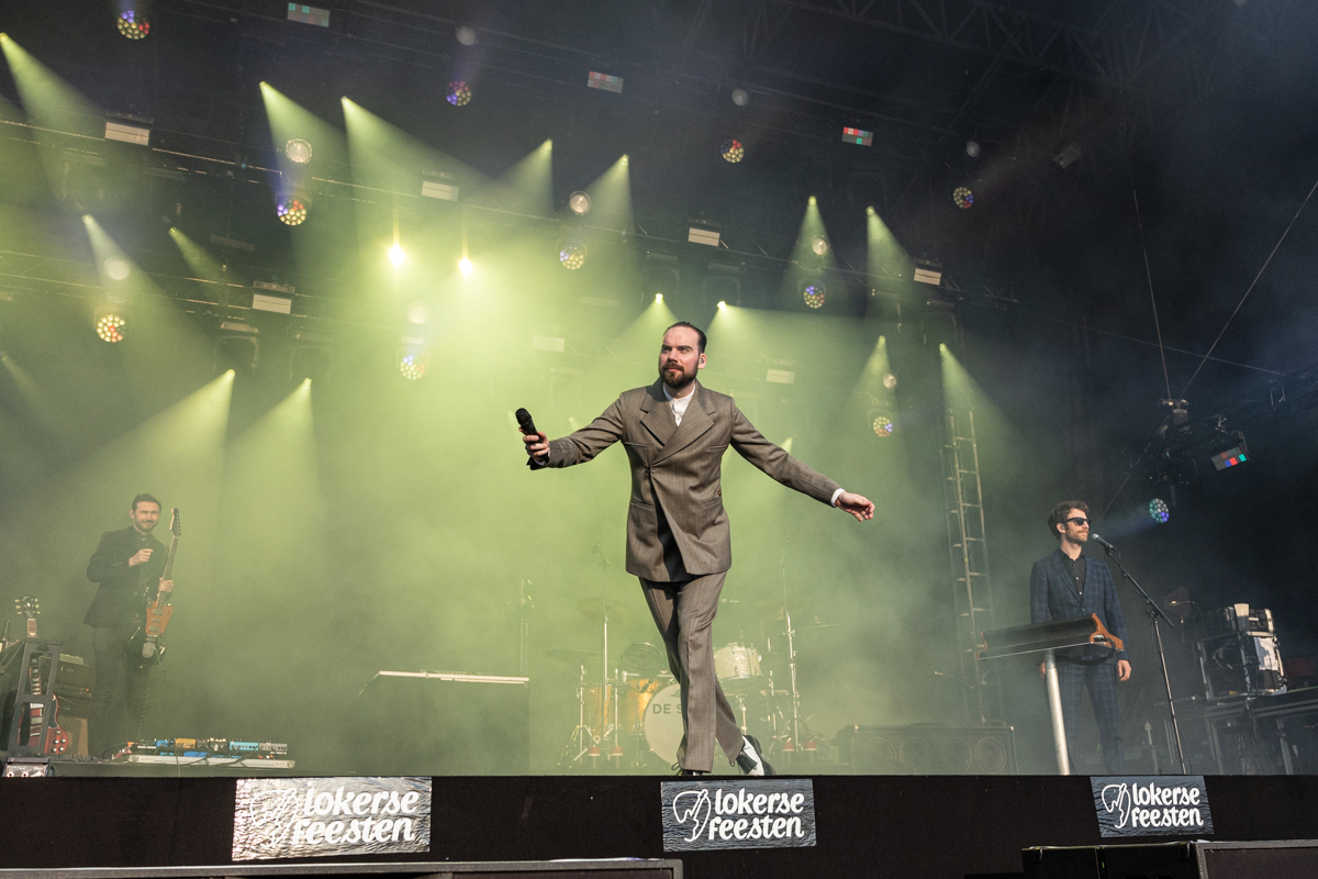 De Staat @ Lokerse Feesten, foto 1, foto's door David Johnson - FrontView Magazine