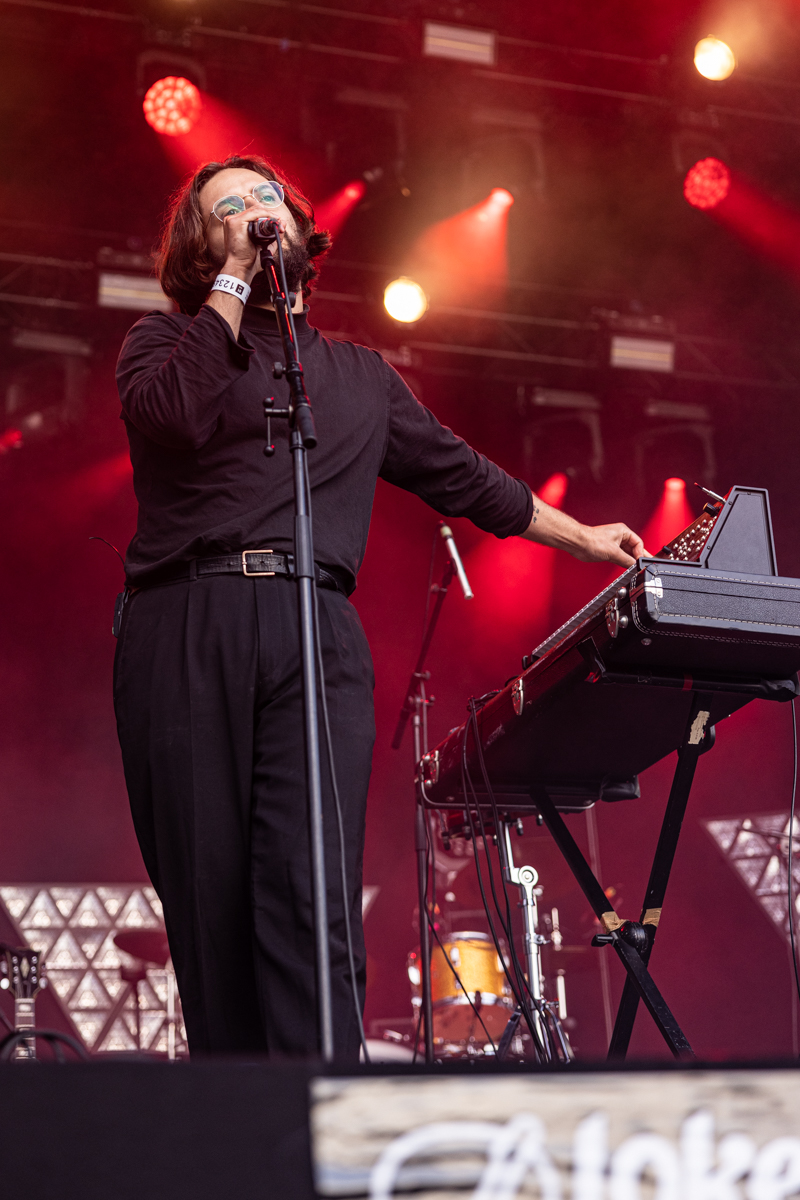 Tin Fingers @ Lokerse Feesten, picture 2, photographed by David Johnson - FrontView Magazine