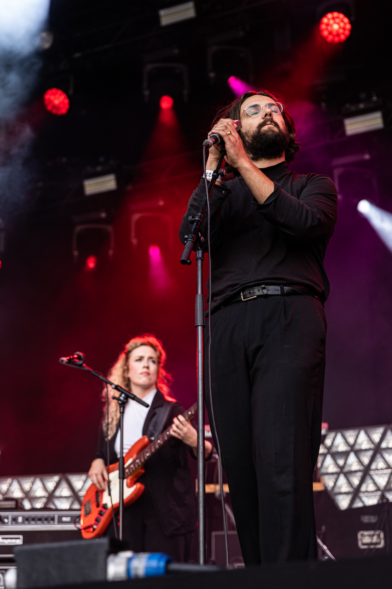 Tin Fingers @ Lokerse Feesten, picture 6, photographed by David Johnson - FrontView Magazine