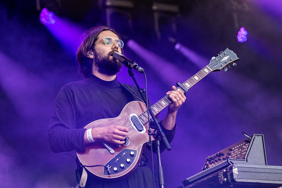 Tin Fingers @ Lokerse Feesten, picture 7, photographed by David Johnson - FrontView Magazine