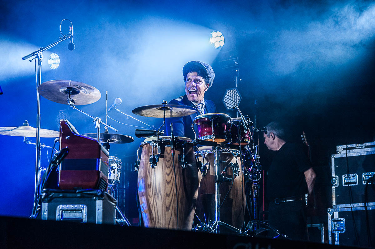 Bart Peeters @ Lokerse Feesten, picture 11, photographed by Gert Daemen - FrontView Magazine