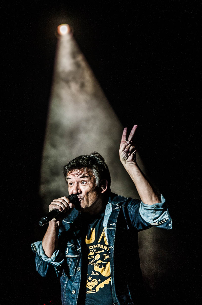 Bart Peeters @ Lokerse Feesten, picture 13, photographed by Gert Daemen - FrontView Magazine