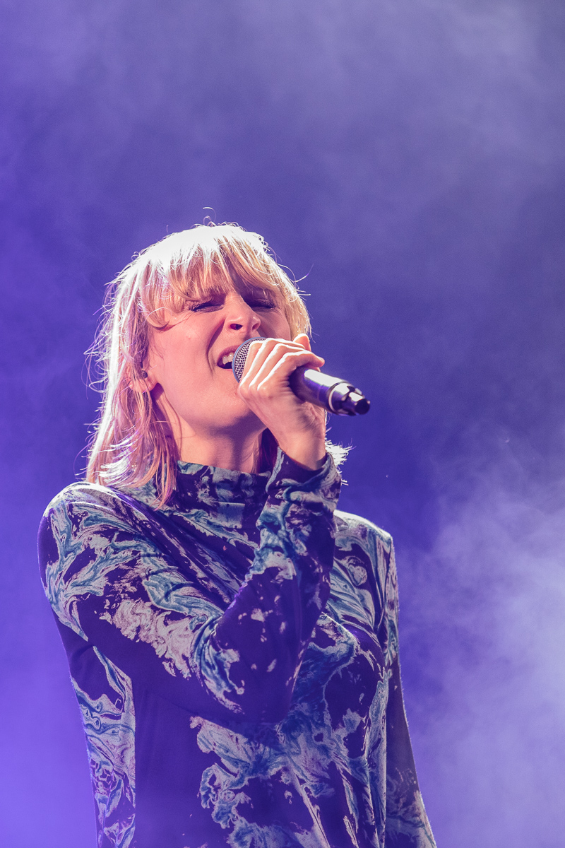 Hooverphonic @ Leuven Air, picture 4, photographed by Jürgen Bruynooghe - FrontView Magazine